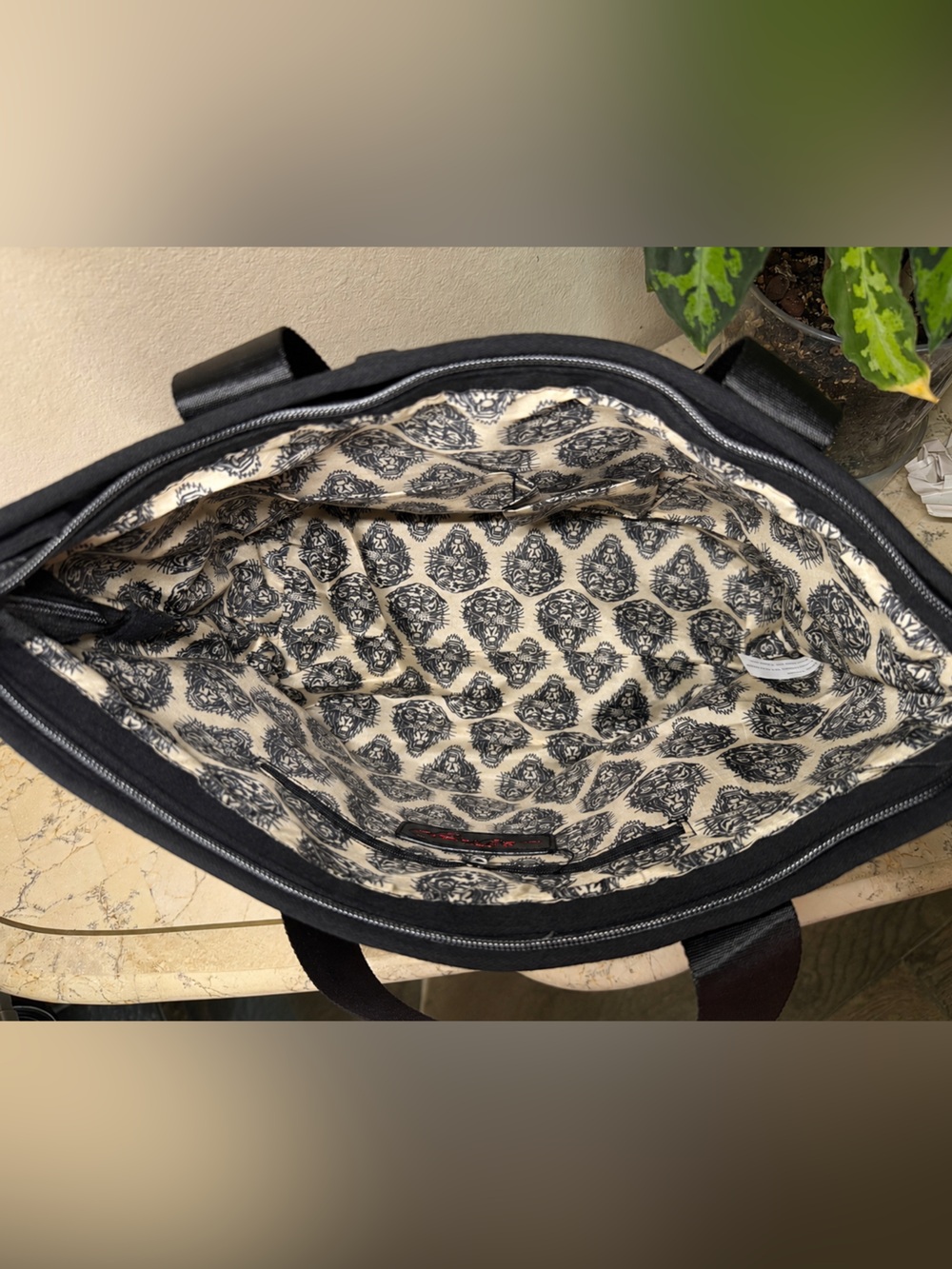 Ed Hardy Black Duffel with Horse Graphics - Picture 12 of 12